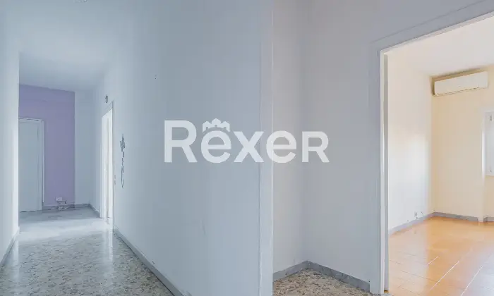 Rexer-Ciampino-Appartamento-ampia-metratura-zona-centrale-Altro