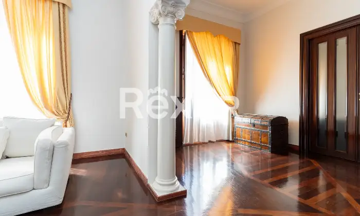 Rexer-Cosenza-Prestigioso-appartamento-con-finiture-di-pregio-in-pieno-centro-a-Cosenza-Altro