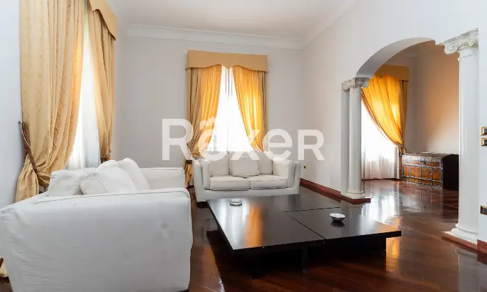 Rexer-Cosenza-Prestigioso-appartamento-con-finiture-di-pregio-in-pieno-centro-a-Cosenza-Altro