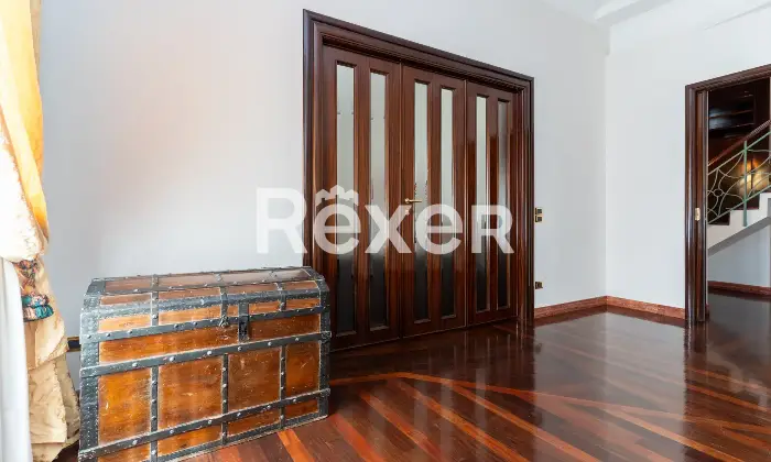 Rexer-Cosenza-Prestigioso-appartamento-con-finiture-di-pregio-in-pieno-centro-a-Cosenza-Altro