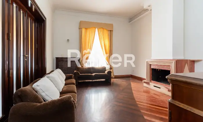 Rexer-Cosenza-Prestigioso-appartamento-con-finiture-di-pregio-in-pieno-centro-a-Cosenza-Altro