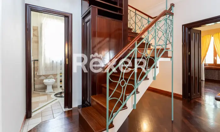 Rexer-Cosenza-Prestigioso-appartamento-con-finiture-di-pregio-in-pieno-centro-a-Cosenza-Altro