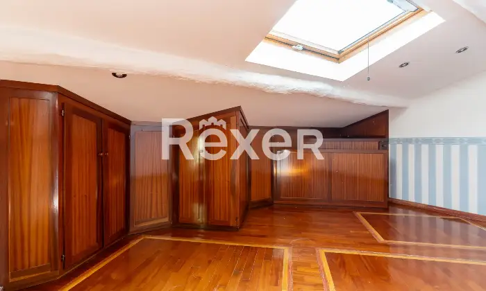 Rexer-Cosenza-Prestigioso-appartamento-con-finiture-di-pregio-in-pieno-centro-a-Cosenza-Altro