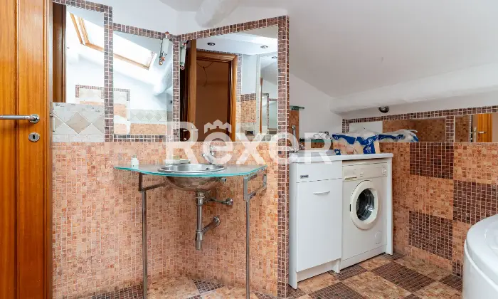 Rexer-Cosenza-Prestigioso-appartamento-con-finiture-di-pregio-in-pieno-centro-a-Cosenza-Altro