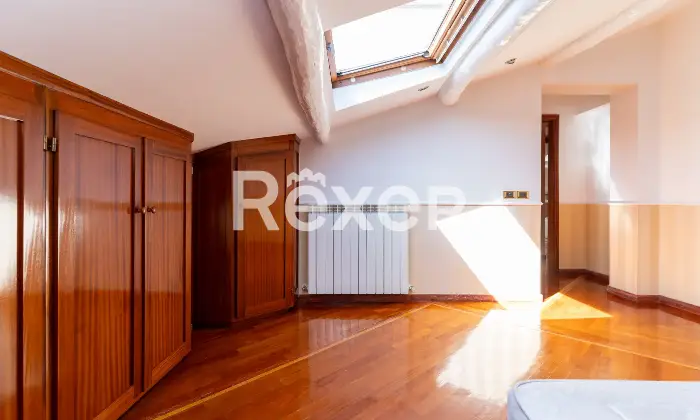 Rexer-Cosenza-Prestigioso-appartamento-con-finiture-di-pregio-in-pieno-centro-a-Cosenza-Altro