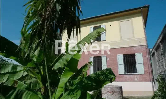 Rexer-Porto-Recanati-Casale-a-m-dal-mare-Ideale-per-BB-Porto-Recanati-Altro