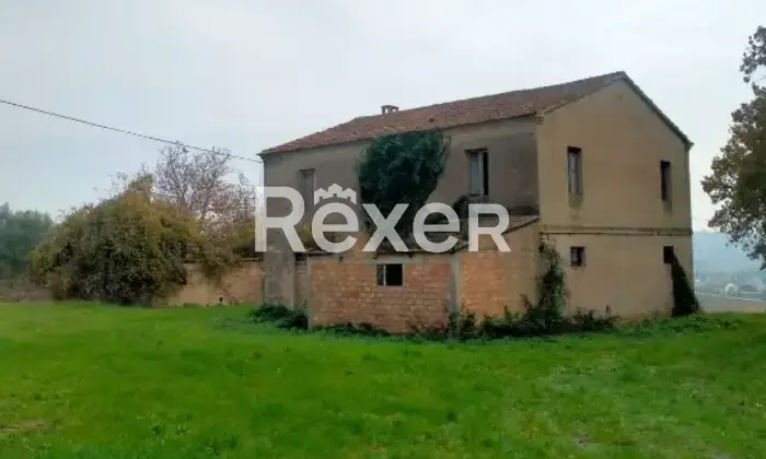 Rexer-Castelleone-di-Suasa-Propriet-rustica-in-vendita-in-Contrada-Case-Nuove-a-Castelleone-di-Suasa-Altro