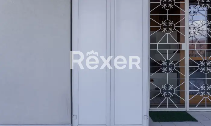 Rexer-Salerno-Ampio-appartamento-con-terrazzi-e-box-doppio-in-parco-privato-Altro