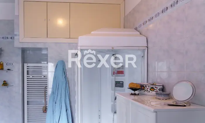 Rexer-Salerno-Ampio-appartamento-con-terrazzi-e-box-doppio-in-parco-privato-Altro