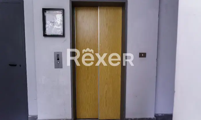 Rexer-Salerno-Ampio-appartamento-con-terrazzi-e-box-doppio-in-parco-privato-Altro