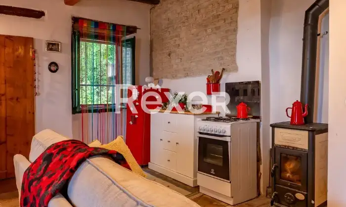 Rexer-Bellisio-Alto-Casalecascina-in-vendita-in-Frazione-Bellisio-Alto-Pergola-Altro