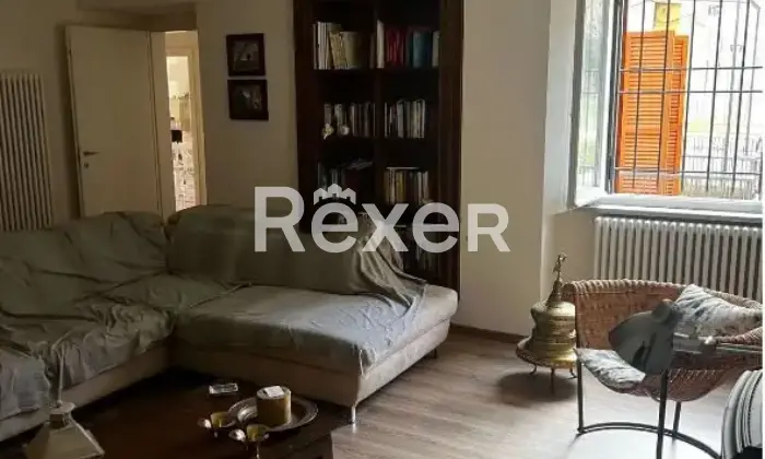 Rexer-Carpegna-Trilocale-in-vendita-Altro