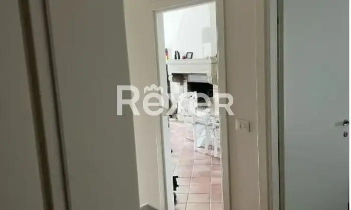 Rexer-Carpegna-Trilocale-in-vendita-Altro