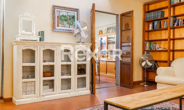 Rexer-Firenze-Firenze-centro-storicoSanto-Ambrogio-ultimo-piano-Altro