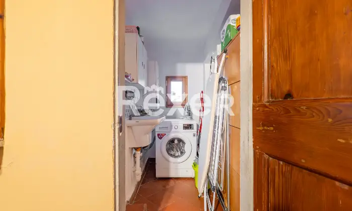 Rexer-Firenze-Firenze-centro-storicoSanto-Ambrogio-ultimo-piano-Altro