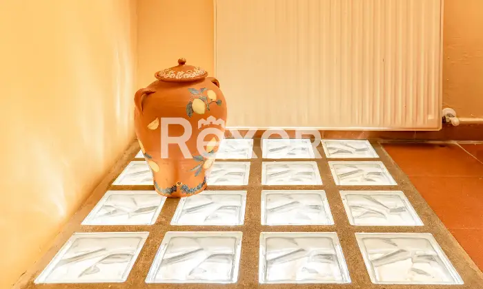 Rexer-Firenze-Firenze-centro-storicoSanto-Ambrogio-ultimo-piano-Altro