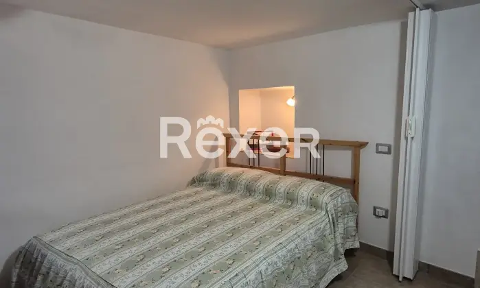 Rexer-Schiavi-di-Abruzzo-Casa-nel-cuore-del-centro-storico-di-Schiavi-di-Abruzzo-Camera-da-letto