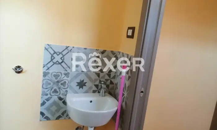 Rexer-Cavallermaggiore-Bilocale-Bagno