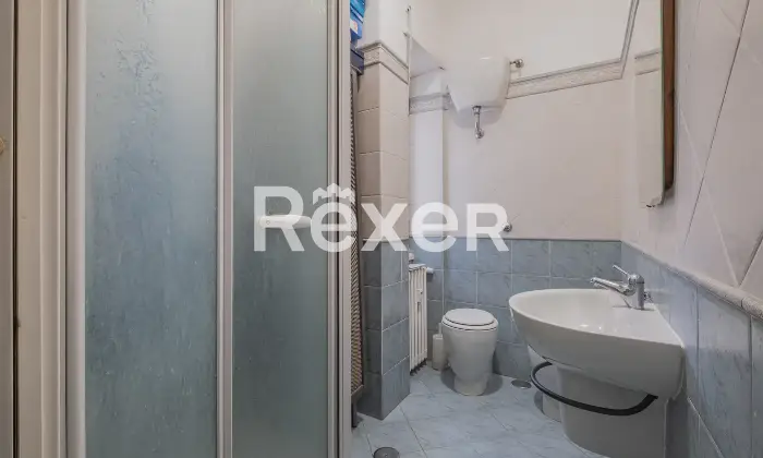 Rexer-Roma-Appio-ClaudioQuadrilocale-con-posto-auto-e-cantina-Altro