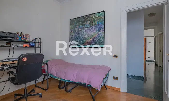 Rexer-Roma-Appio-ClaudioQuadrilocale-con-posto-auto-e-cantina-Altro