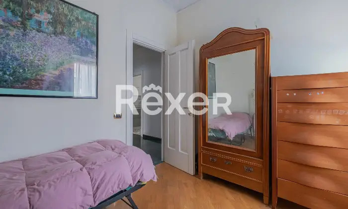 Rexer-Roma-Appio-ClaudioQuadrilocale-con-posto-auto-e-cantina-Altro