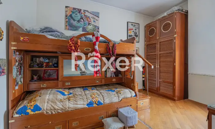 Rexer-Roma-Appio-ClaudioQuadrilocale-con-posto-auto-e-cantina-Altro