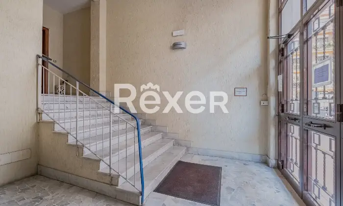 Rexer-Roma-Appio-ClaudioQuadrilocale-con-posto-auto-e-cantina-Altro