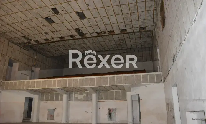 Rexer-Ceglie-Messapica-storico-cinemateatro-Argentieri-nel-centro-di-Ceglie-Messapica-Altro