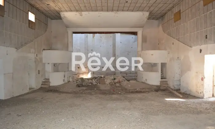 Rexer-Ceglie-Messapica-storico-cinemateatro-Argentieri-nel-centro-di-Ceglie-Messapica-Altro