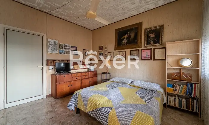 Rexer-Milano-Quattro-locali-con-cantina-e-posto-auto-Altro