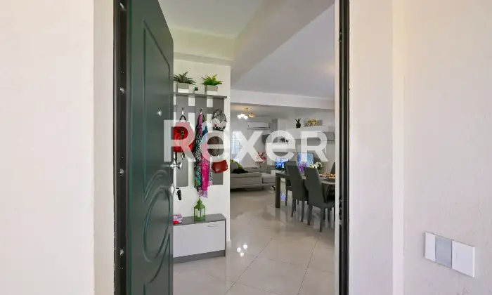 Rexer-Falerna-Marina-Villa-a-schiera-di-recente-costruzione-con-piscina-giardino-e-finiture-moderne-Altro