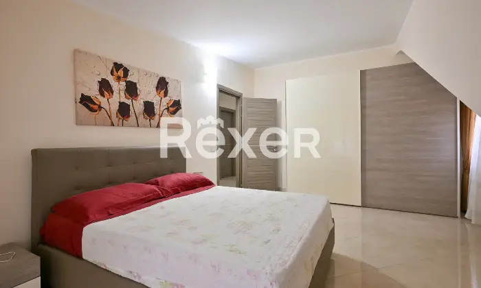 Rexer-Falerna-Marina-Villa-a-schiera-di-recente-costruzione-con-piscina-giardino-e-finiture-moderne-Altro