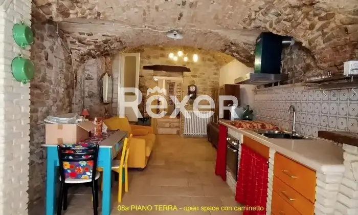 Rexer-SantAgata-di-Puglia-Appartamento-su-due-piani-in-vendita-in-Via-arco-vinciguerra-SantAgata-di-Puglia-Altro