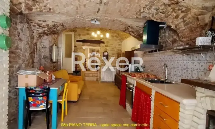 Rexer-SantAgata-di-Puglia-Appartamento-su-due-piani-in-vendita-in-Via-arco-vinciguerra-SantAgata-di-Puglia-Altro