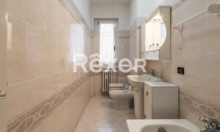 Rexer-Cinisello-Balsamo-Appartamento-con-cantina-Possibilit-di-box-auto-Altro