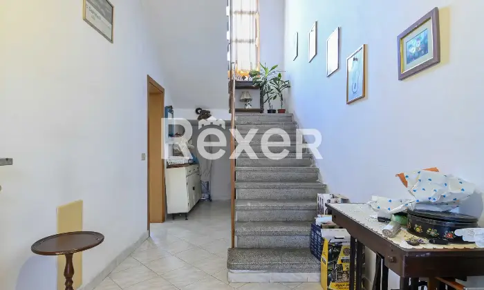 Rexer-Mariano-al-Brembo-Villa-singola-su-due-livelli-con-giardino-di-propriet-Altro