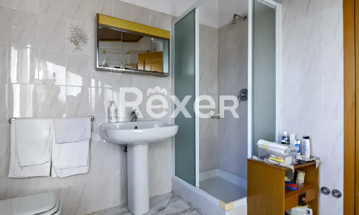 Rexer-Mariano-al-Brembo-Villa-singola-su-due-livelli-con-giardino-di-propriet-Altro