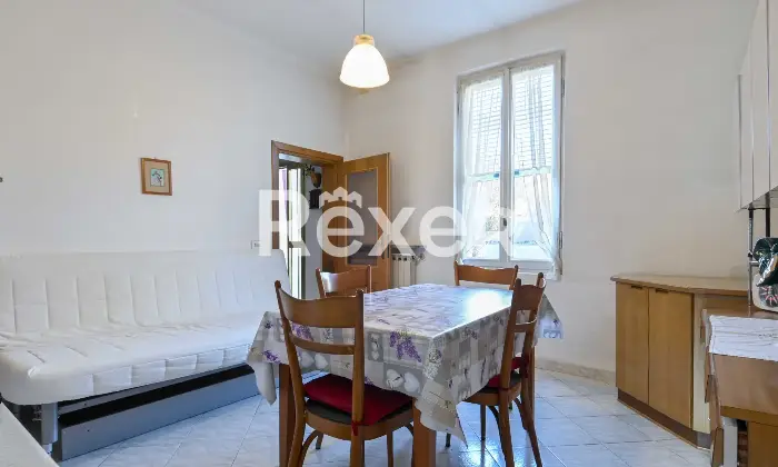 Rexer-Dalmine-Villa-singola-su-due-livelli-con-giardino-di-propriet-Altro