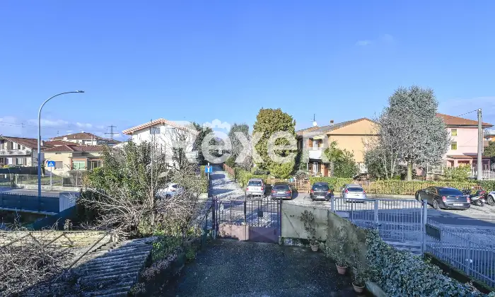 Rexer-Dalmine-Villa-singola-su-due-livelli-con-giardino-di-propriet-Altro