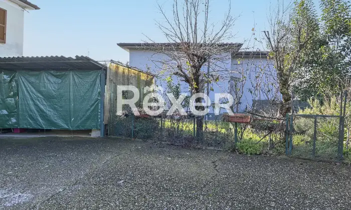 Rexer-Mariano-al-Brembo-Villa-singola-su-due-livelli-con-giardino-di-propriet-Altro