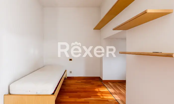 Rexer-Vascon-Porzione-di-villa-bifamiliare-con-ampio-giardino-privato-Altro