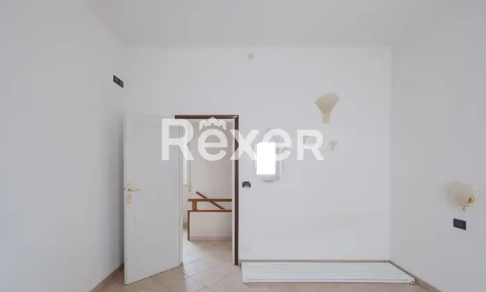 Rexer-Cervia-Palazzina-residenziale-composta-da-n-appartamenti-indipendenti-e-garage-Altro