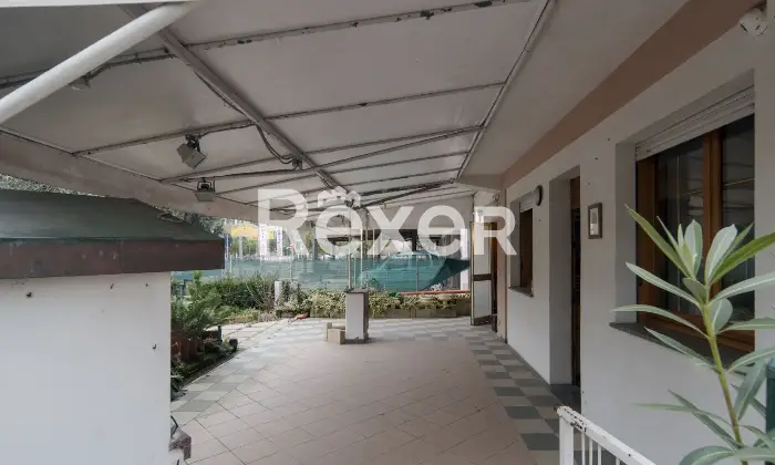 Rexer-Cervia-Palazzina-residenziale-composta-da-n-appartamenti-indipendenti-e-garage-Esterno