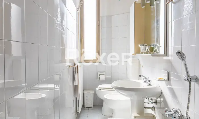 Rexer-bologna-Saffi-via-Emilia-Ponente-appartamento-con-cantina-e-posto-auto-Altro