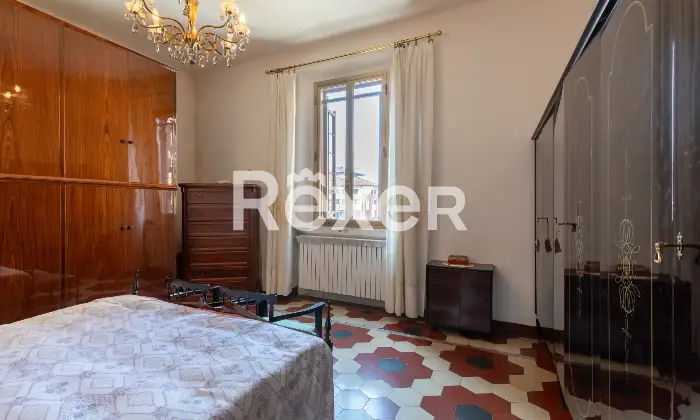 Rexer-bologna-Saffi-via-Emilia-Ponente-appartamento-con-cantina-e-posto-auto-Altro