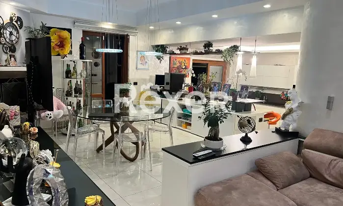 Rexer-Roma-Ardeatina-prestigiosa-villa-Unifamiliare-con-piscina-Altro