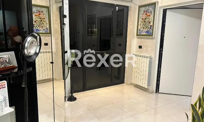 Rexer-Roma-Ardeatina-prestigiosa-villa-Unifamiliare-con-piscina-Altro