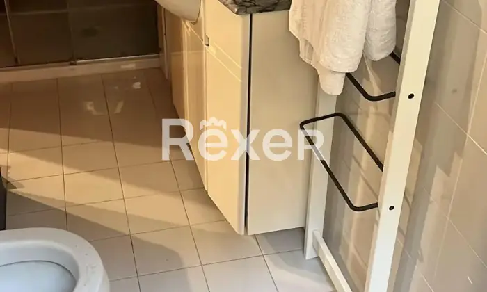 Rexer-Roma-Ardeatina-prestigiosa-villa-Unifamiliare-con-piscina-Altro