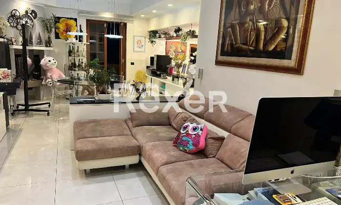 Rexer-Roma-Ardeatina-prestigiosa-villa-Unifamiliare-con-piscina-Altro