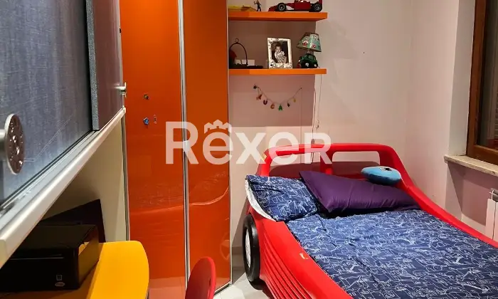 Rexer-Roma-Ardeatina-prestigiosa-villa-Unifamiliare-con-piscina-Altro